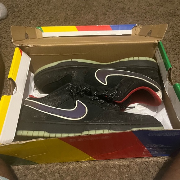 Nike sb league of legends